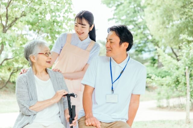 訪問介護画像